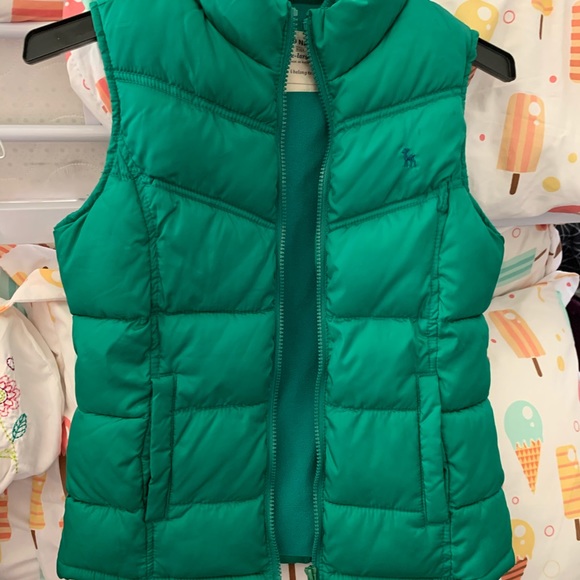 Vest - Picture 8 of 8